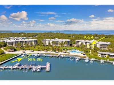 Home For Sale in Plantation Key, Florida