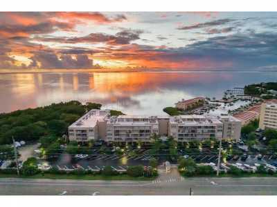 Home For Sale in Plantation Key, Florida