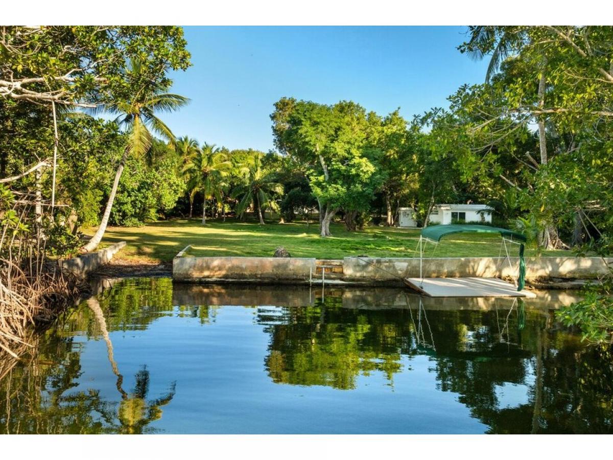 Picture of Home For Sale in Key Largo, Florida, United States