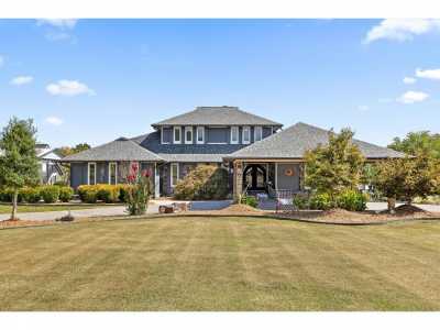 Home For Sale in Dayton, Tennessee