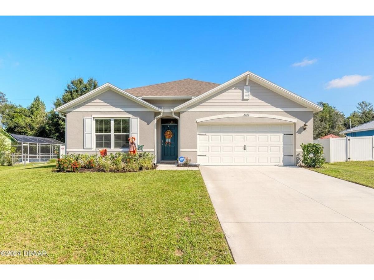 Picture of Home For Sale in Deltona, Florida, United States