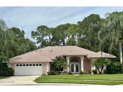 Home For Sale in Port Orange, Florida