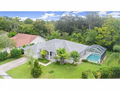 Home For Sale in Port Orange, Florida