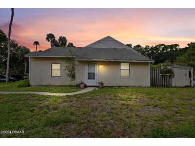 Home For Sale in Ormond Beach, Florida