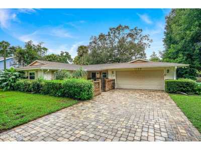 Home For Sale in Ormond Beach, Florida