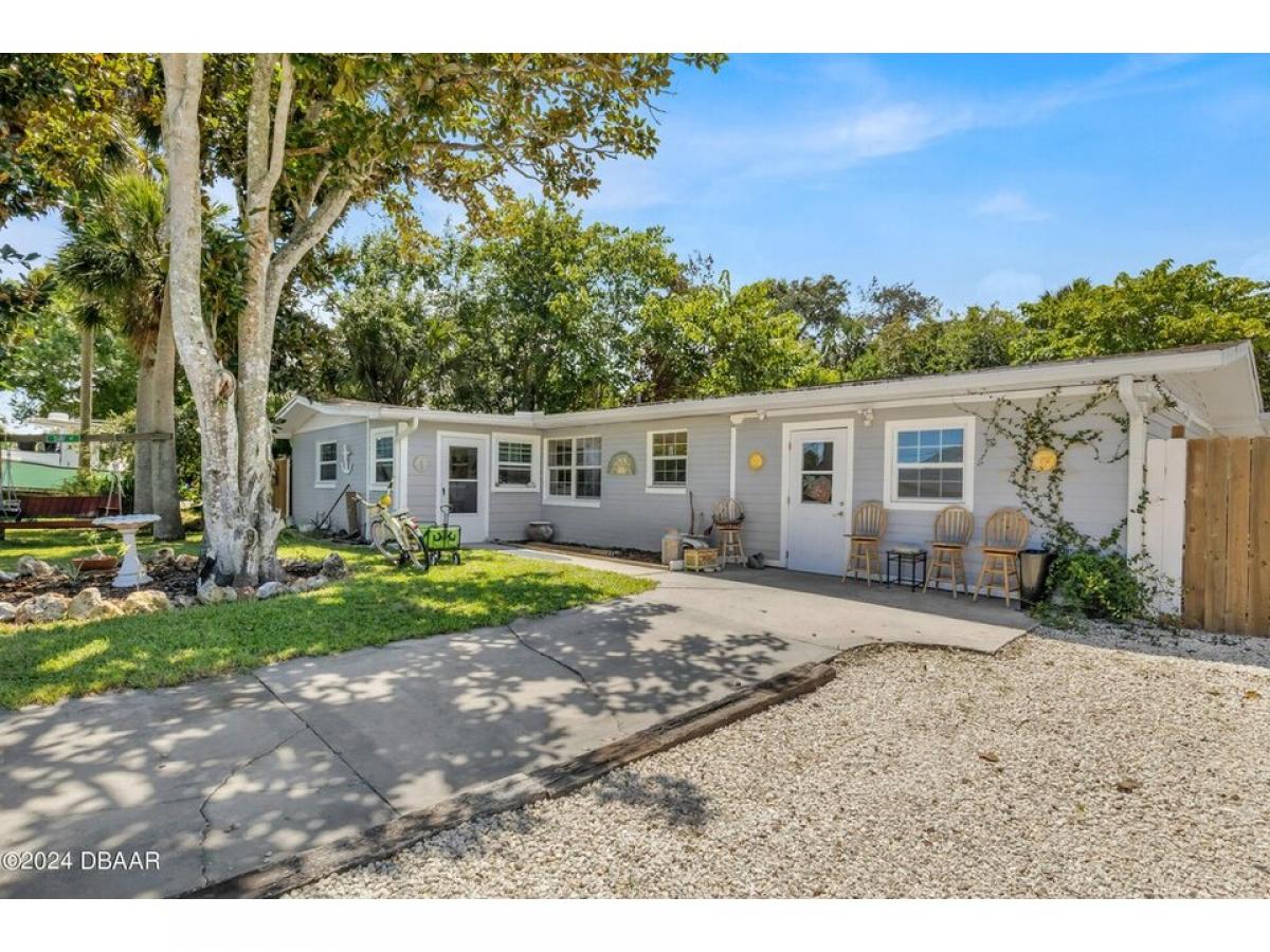 Picture of Home For Sale in Edgewater, Florida, United States