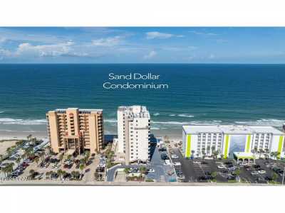 Home For Sale in Daytona Beach, Florida