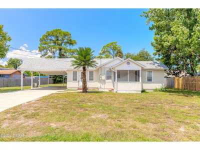 Home For Sale in Port Orange, Florida