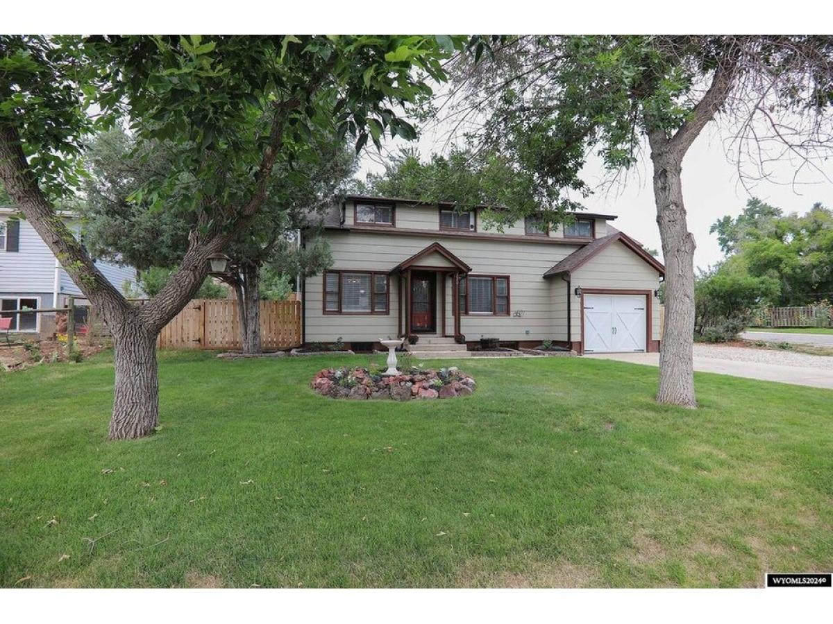 Picture of Home For Sale in Buffalo, Wyoming, United States