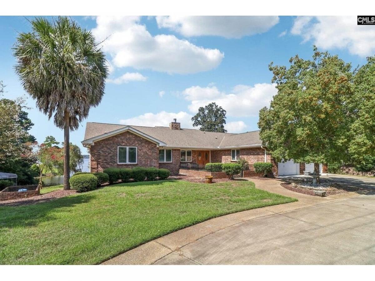 Picture of Home For Sale in Ridgeway, South Carolina, United States