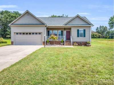 Home For Sale in Shelby, North Carolina