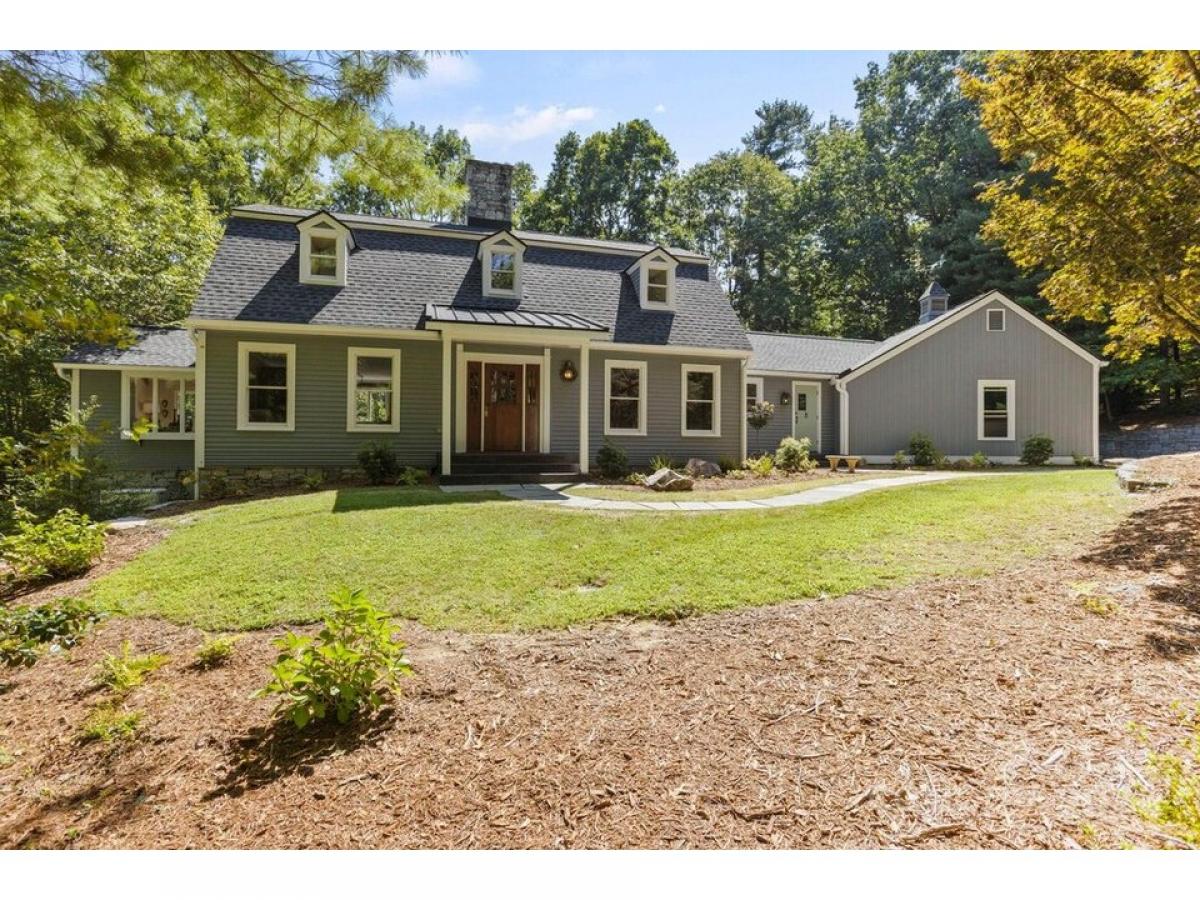 Picture of Home For Sale in Flat Rock, North Carolina, United States