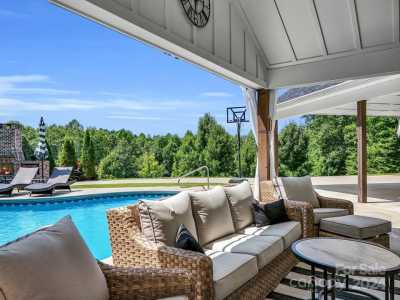 Home For Sale in Rutherfordton, North Carolina