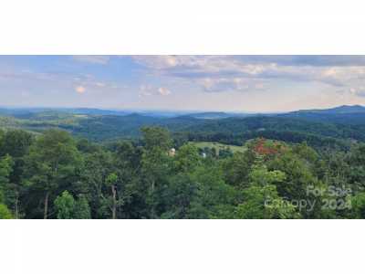 Residential Land For Sale in Lake Toxaway, North Carolina