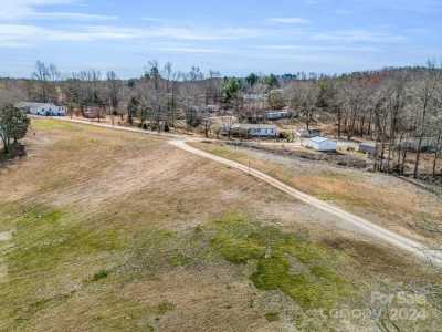 Home For Sale in Mill Spring, North Carolina