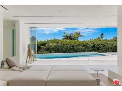 Home For Sale in Beverly Hills, California