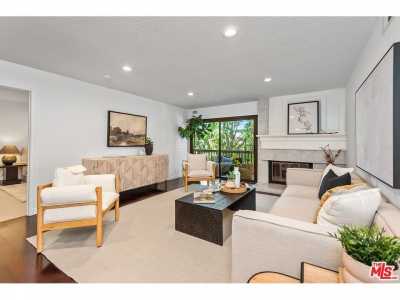 Home For Sale in Playa del Rey, California