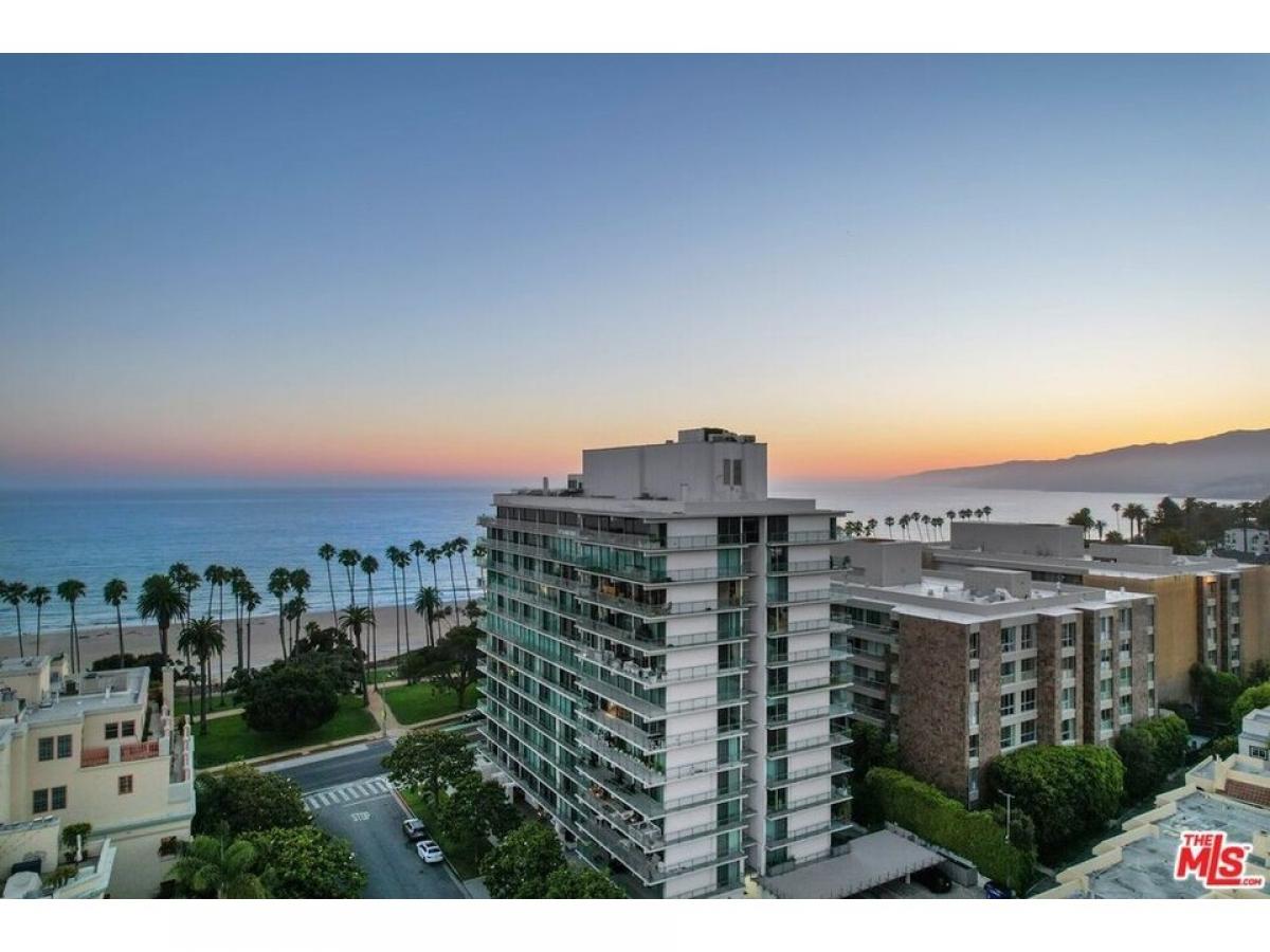 Picture of Home For Sale in Santa Monica, California, United States