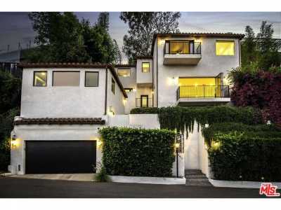 Home For Sale in Los Angeles, California