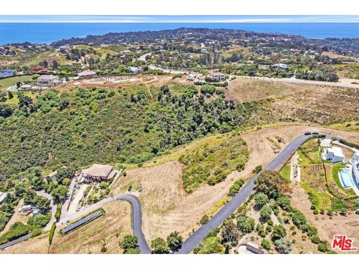 Picture of Residential Land For Sale in Malibu, California, United States