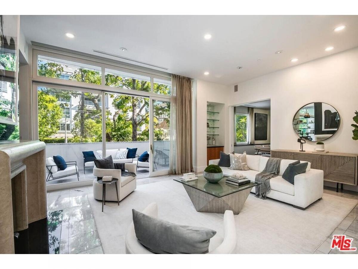 Picture of Home For Sale in Beverly Hills, California, United States