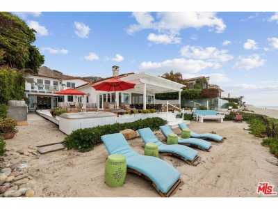 Home For Sale in Malibu, California