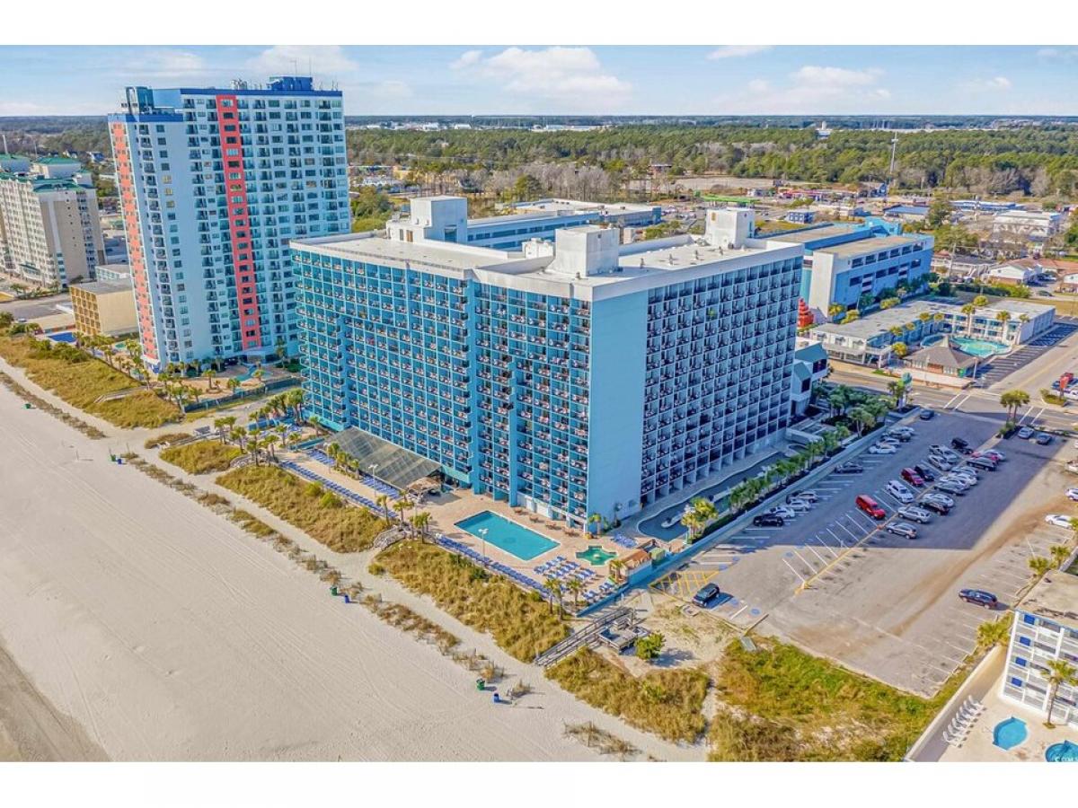 Picture of Home For Sale in Myrtle Beach, South Carolina, United States