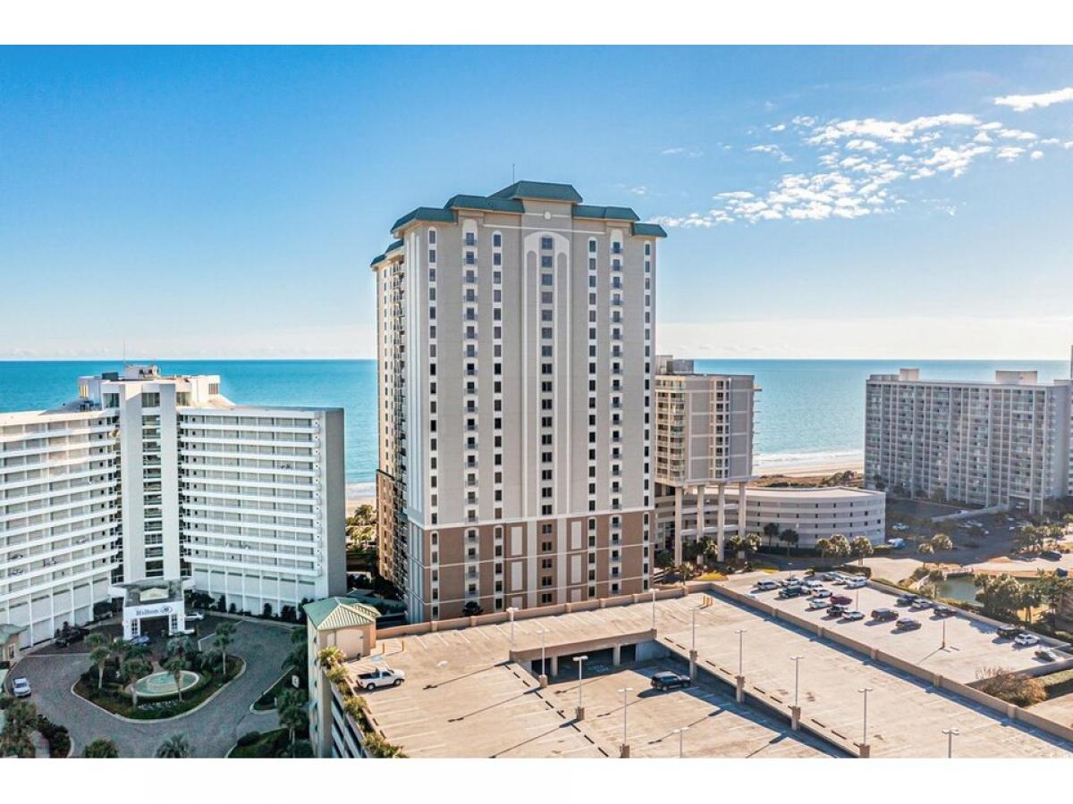 Picture of Home For Sale in Myrtle Beach, South Carolina, United States