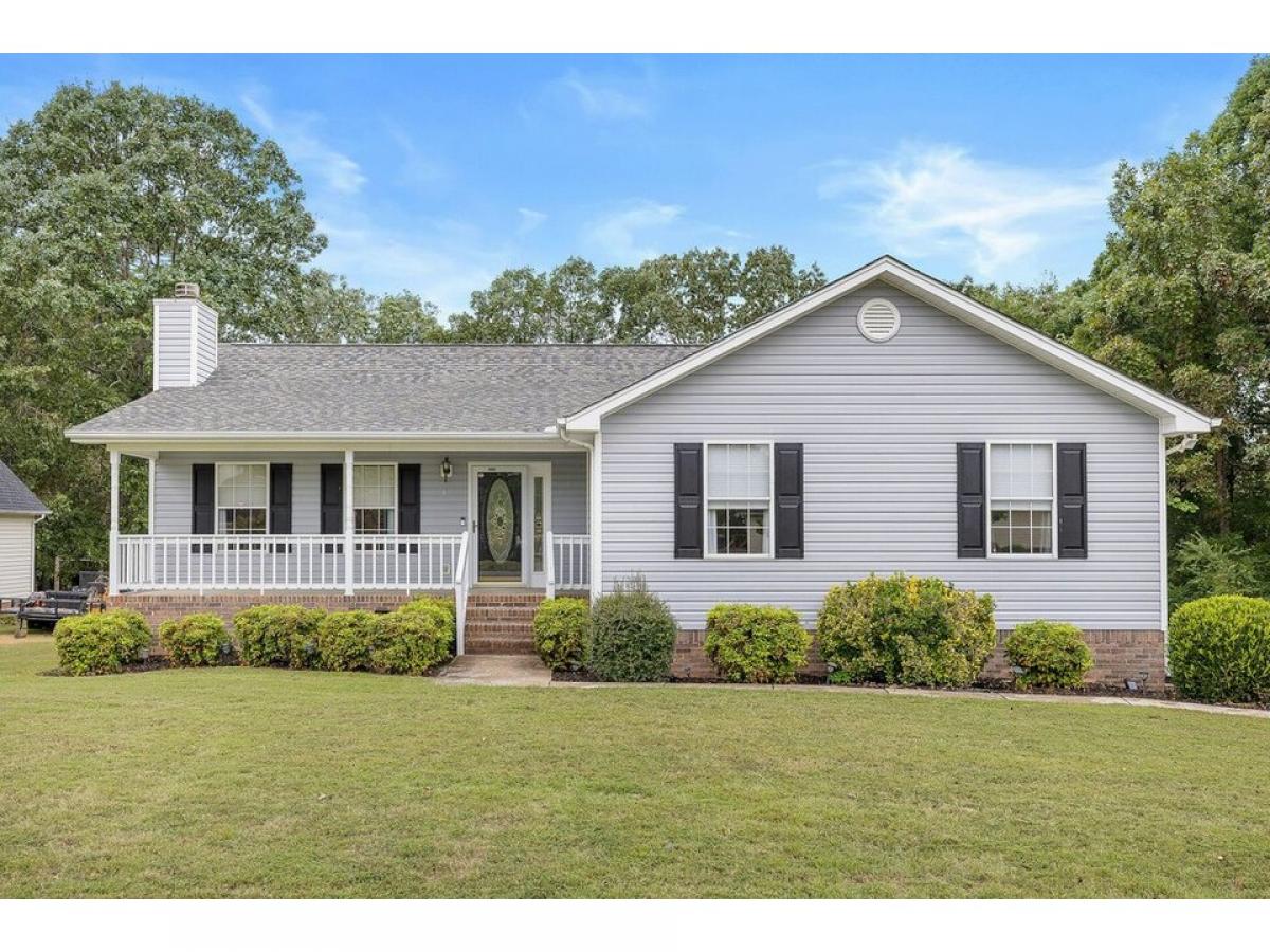 Picture of Home For Sale in Harrison, Tennessee, United States