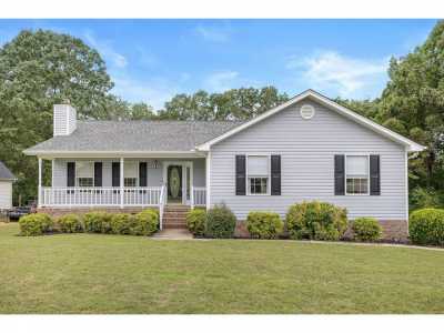 Home For Sale in Harrison, Tennessee