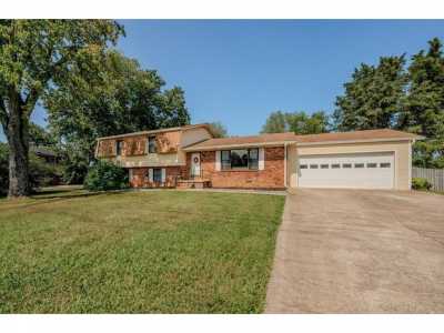 Home For Sale in Cleveland, Tennessee