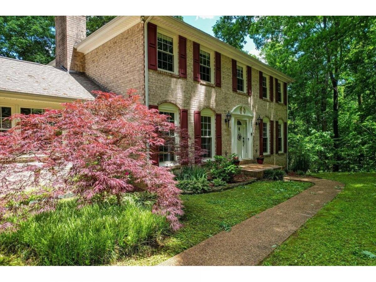 Picture of Home For Sale in Cleveland, Tennessee, United States