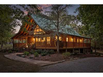 Home For Sale in Dunlap, Tennessee