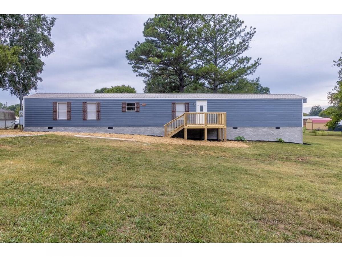 Picture of Home For Sale in Chatsworth, Georgia, United States