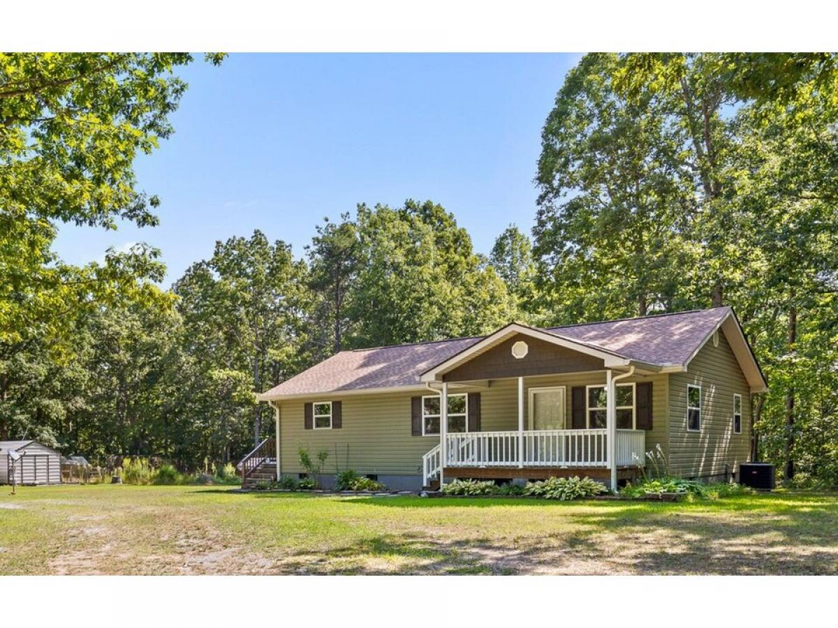 Picture of Home For Rent in Menlo, Georgia, United States