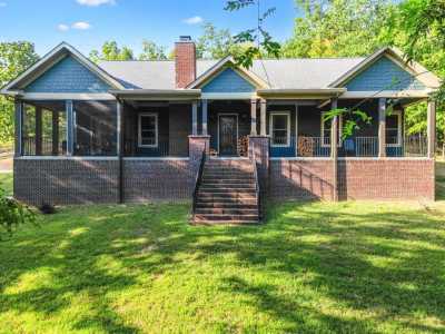 Home For Sale in Dunlap, Tennessee