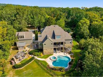 Home For Sale in Lookout Mountain, Georgia