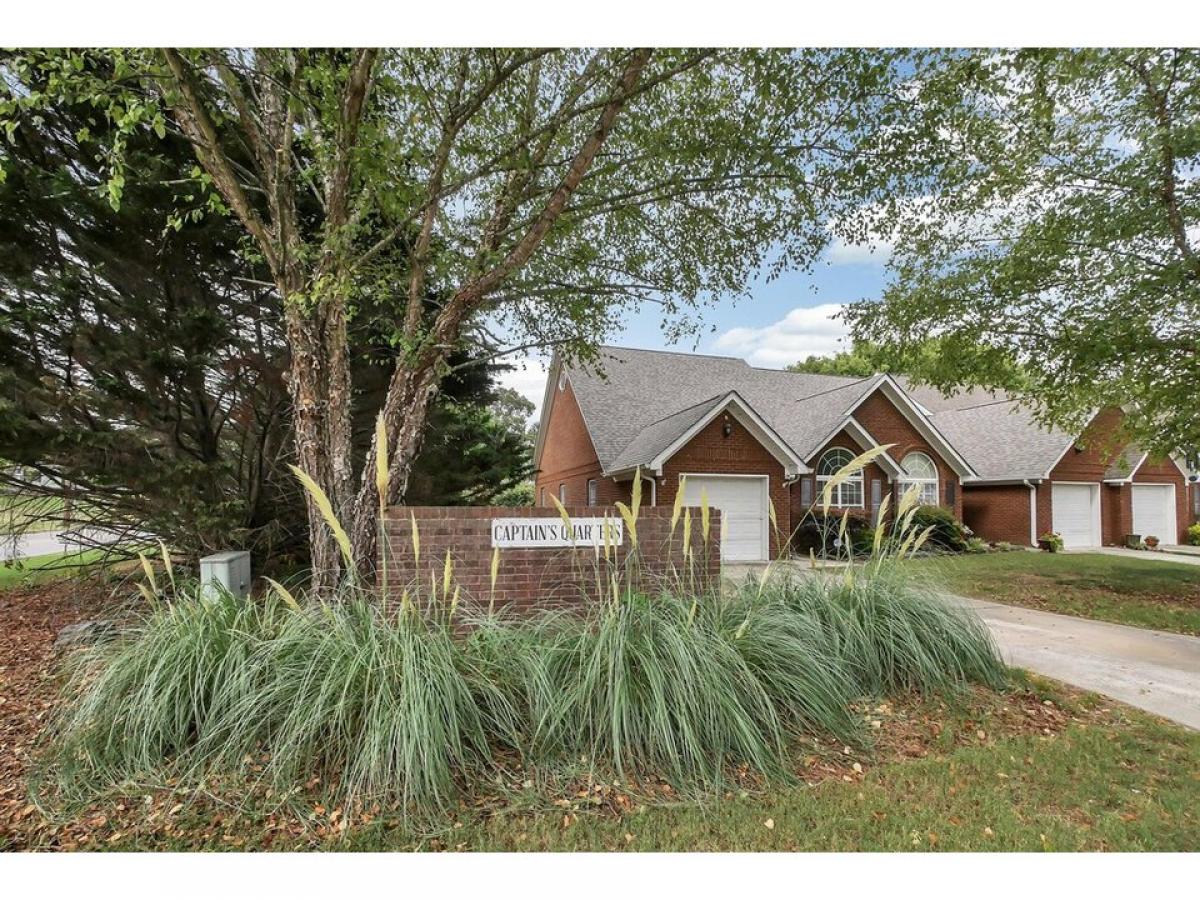 Picture of Home For Sale in Rossville, Georgia, United States