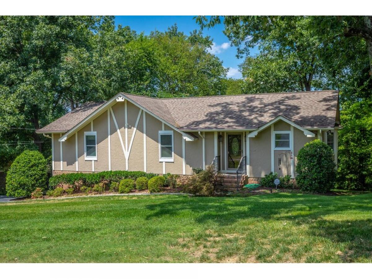 Picture of Home For Sale in Ringgold, Georgia, United States