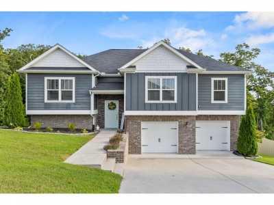 Home For Sale in Ooltewah, Tennessee