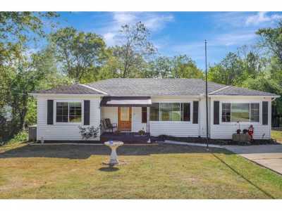 Home For Sale in Fort Oglethorpe, Georgia