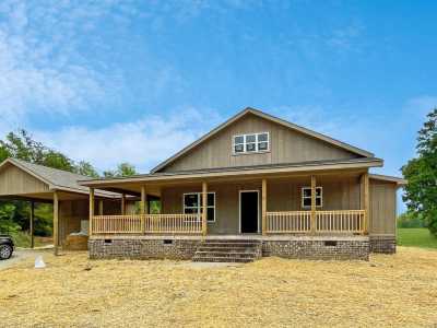 Home For Sale in Pikeville, Tennessee