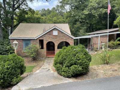 Home For Sale in Summerville, Georgia