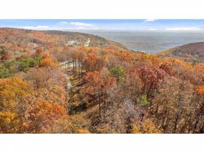 Residential Land For Sale in Signal Mountain, Tennessee