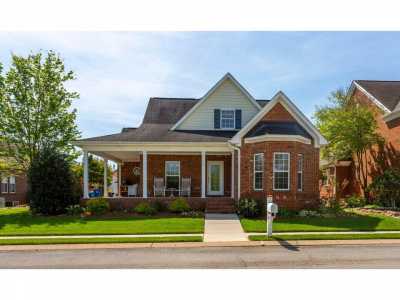 Home For Sale in Ooltewah, Tennessee