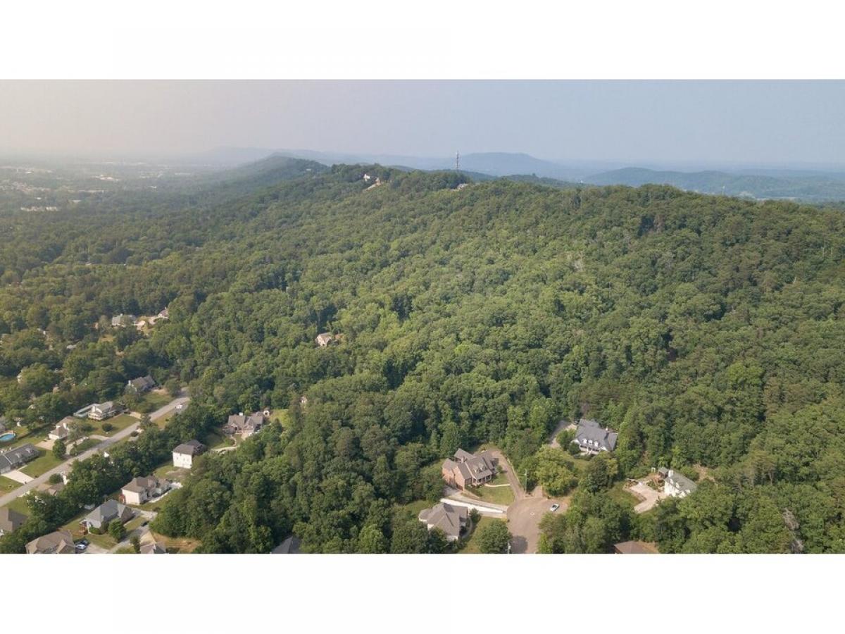 Picture of Residential Land For Sale in Ooltewah, Tennessee, United States