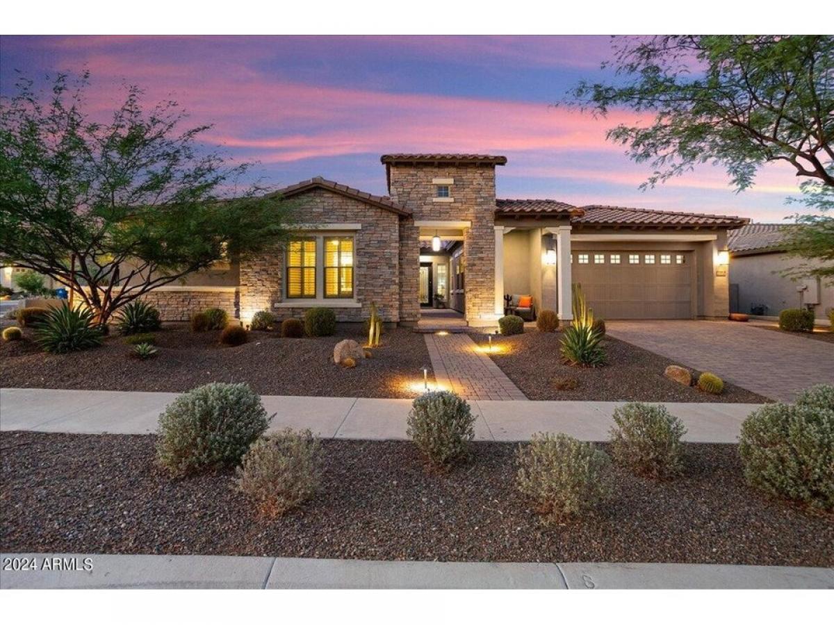 Picture of Home For Sale in Buckeye, Arizona, United States