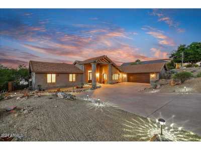 Home For Sale in Fountain Hills, Arizona