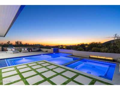 Home For Sale in Scottsdale, Arizona