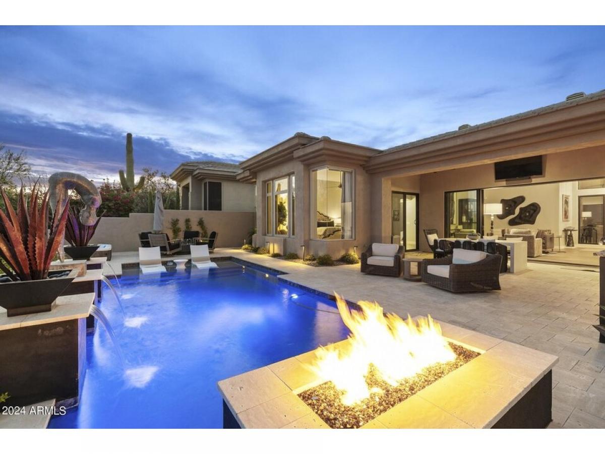 Picture of Home For Sale in Scottsdale, Arizona, United States